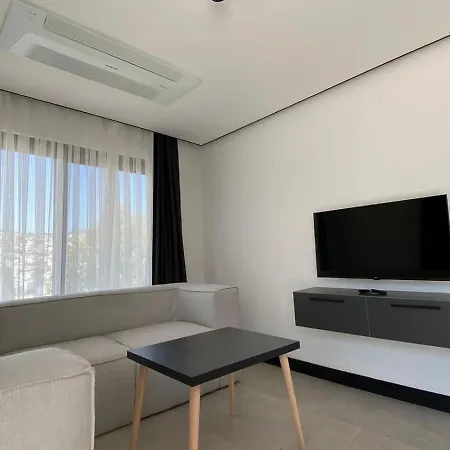 Has Aparthotel